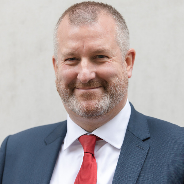 Photo of Ian Hutchings